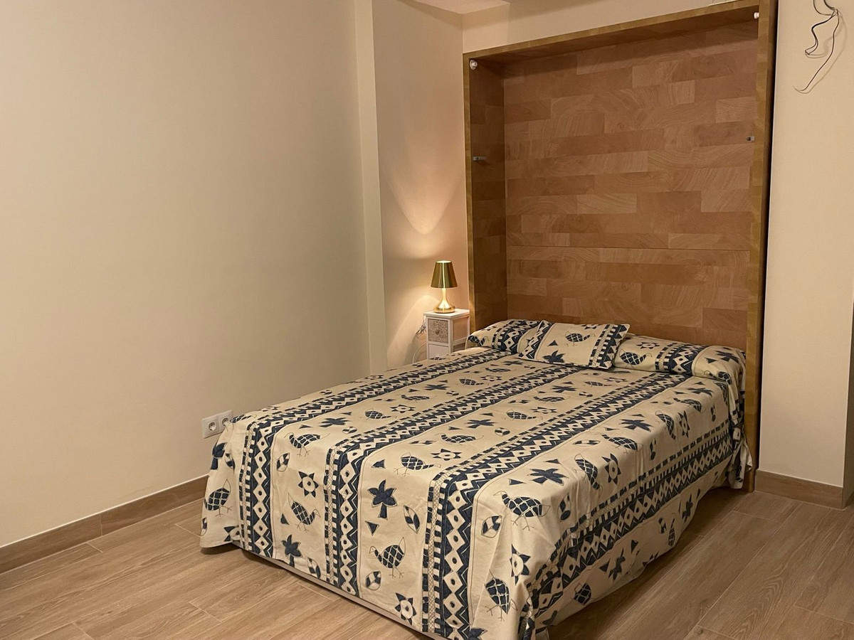Se vende Estudio Planta Media  en Costa Del Sol, Málaga, España