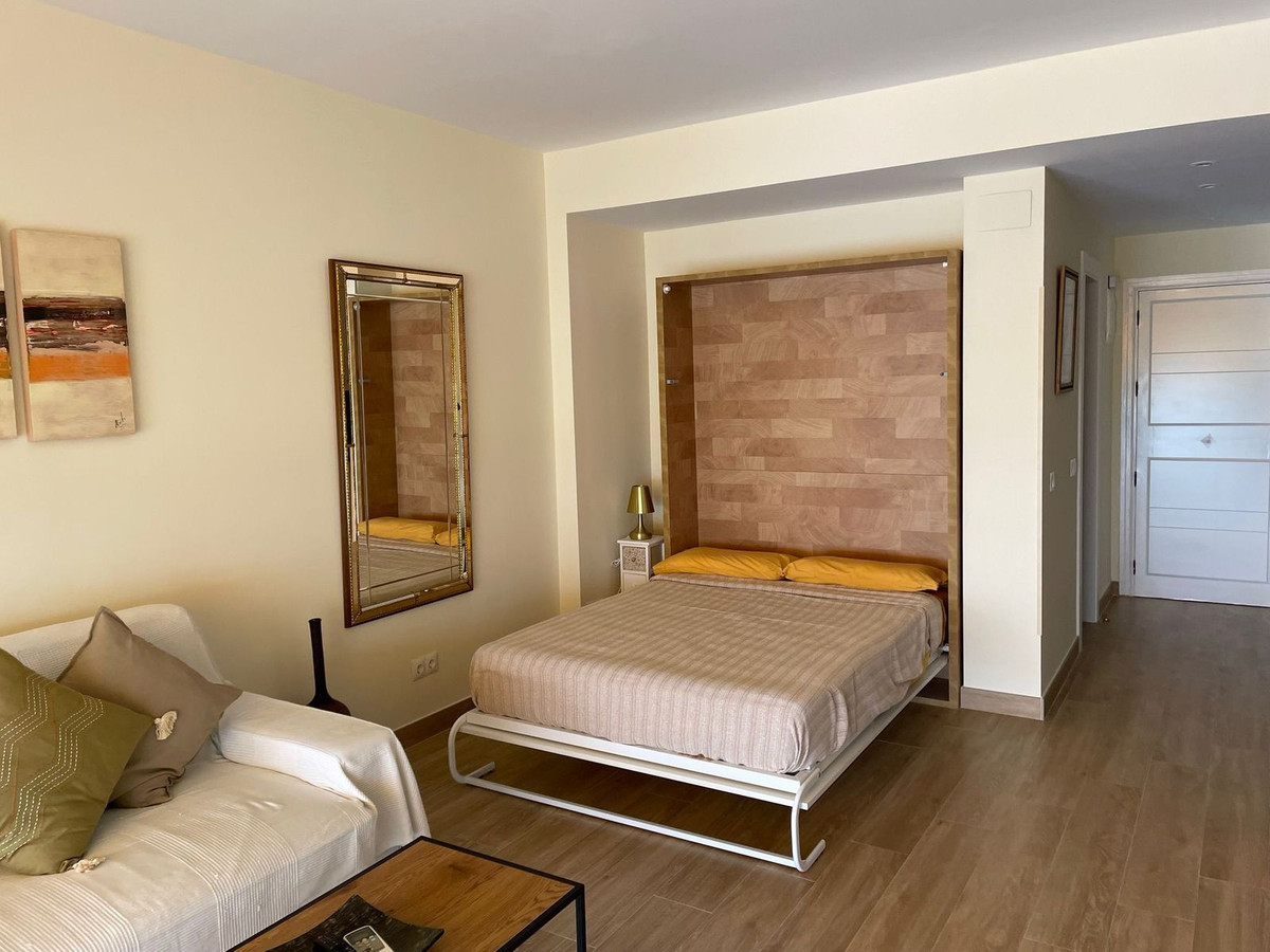Se vende Estudio Planta Media  en Costa Del Sol, Málaga, España