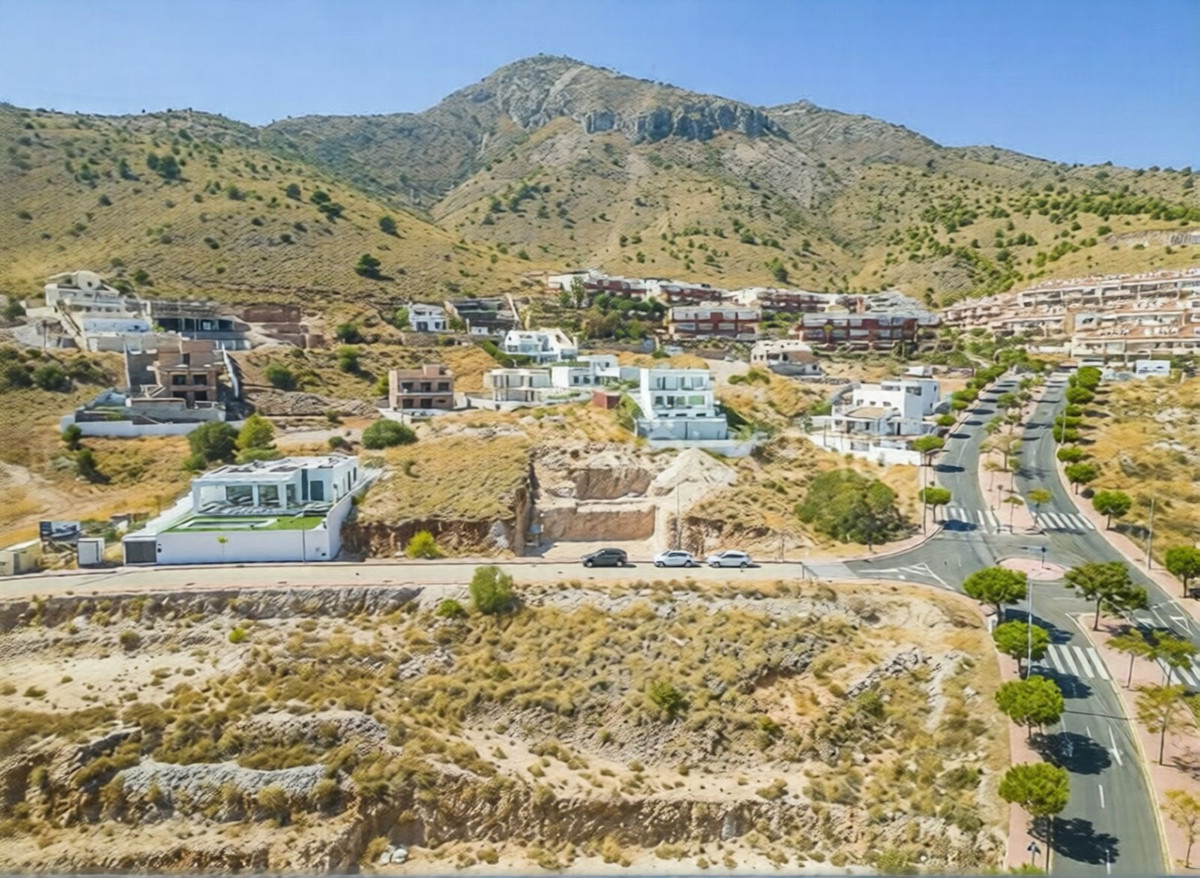 Se vende Terreno Urbano  en Costa Del Sol, Málaga, España
