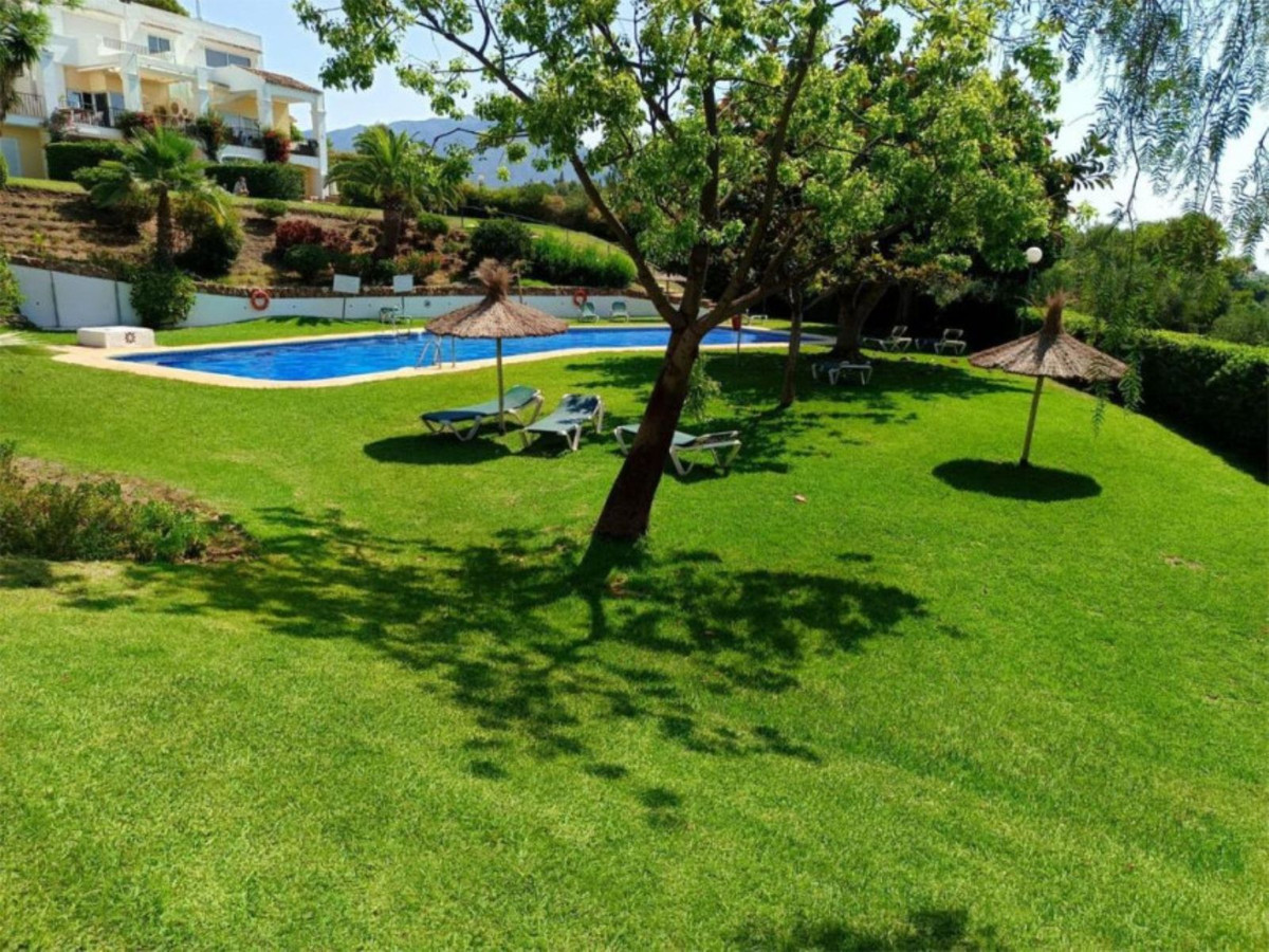 Se vende Apartamento Planta Baja de 2 dormitorios en Costa Del Sol, Málaga, España