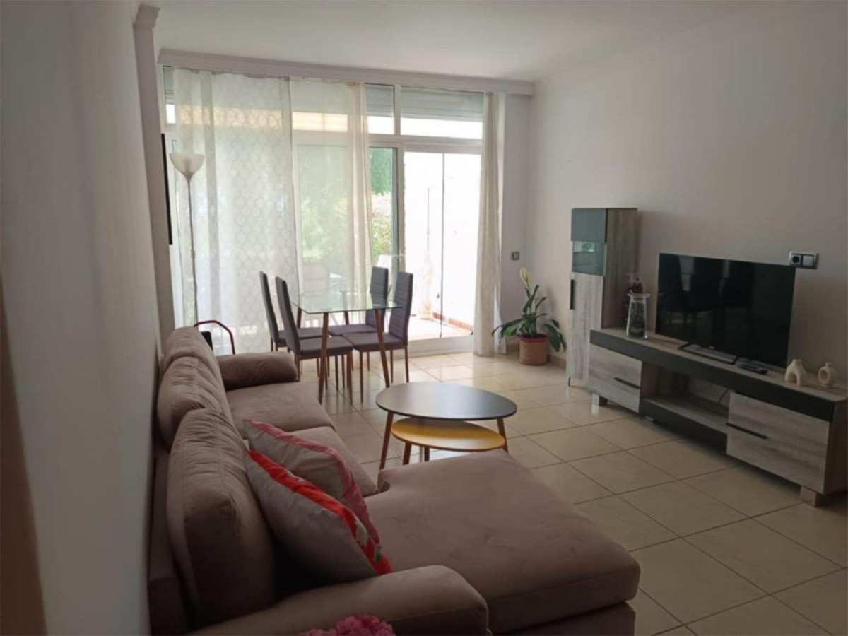 Se vende Apartamento Planta Baja de 2 dormitorios en Costa Del Sol, Málaga, España