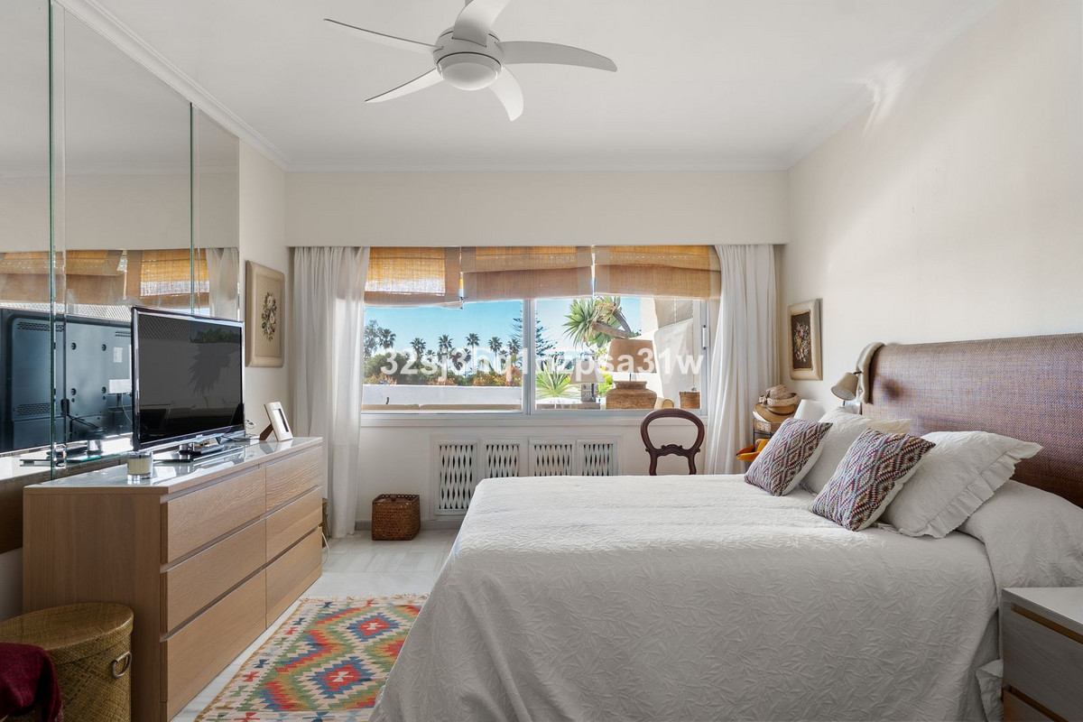 4 Bed Apartment for sale in Guadalmina Baja Costa Del Sol, Málaga, Spain