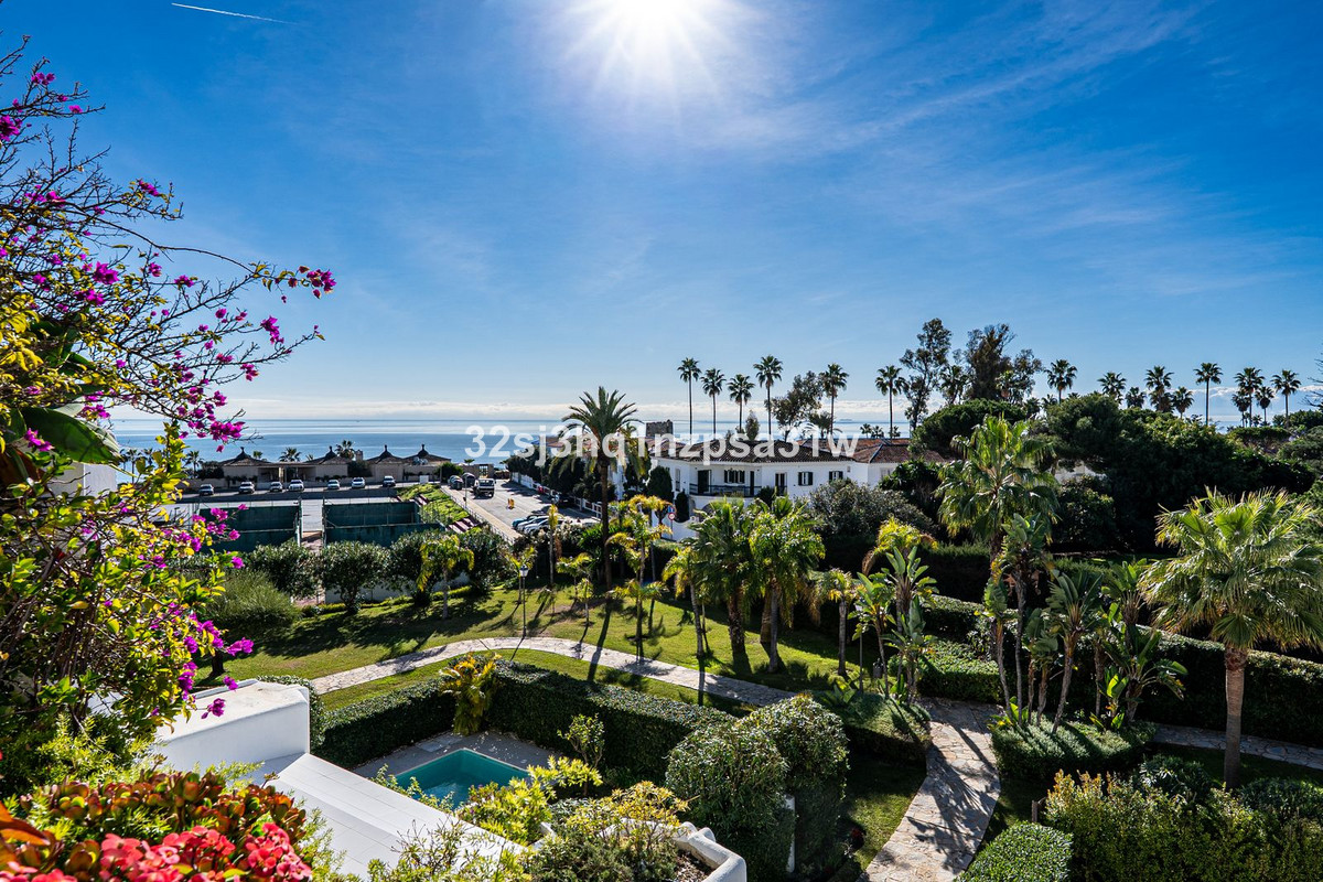 4 Bed Apartment for sale in Guadalmina Baja Costa Del Sol, Málaga, Spain