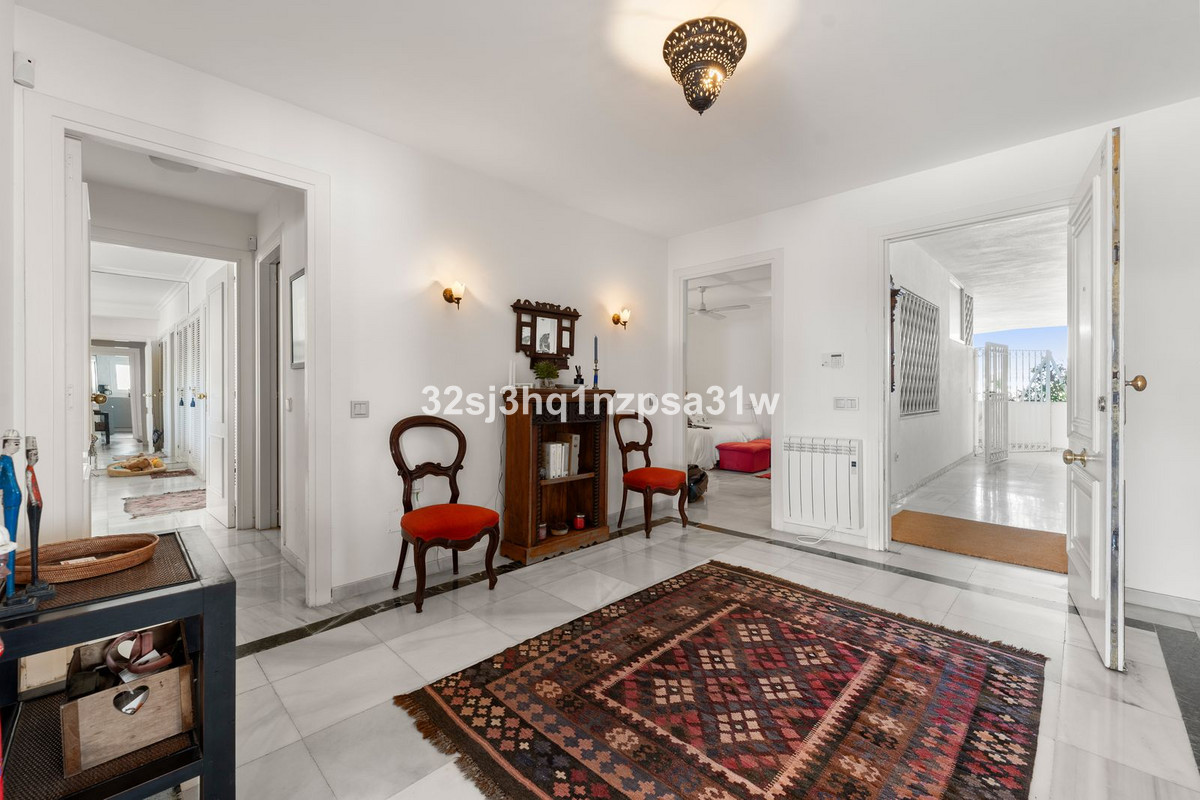 4 Bed Apartment for sale in Guadalmina Baja Costa Del Sol, Málaga, Spain