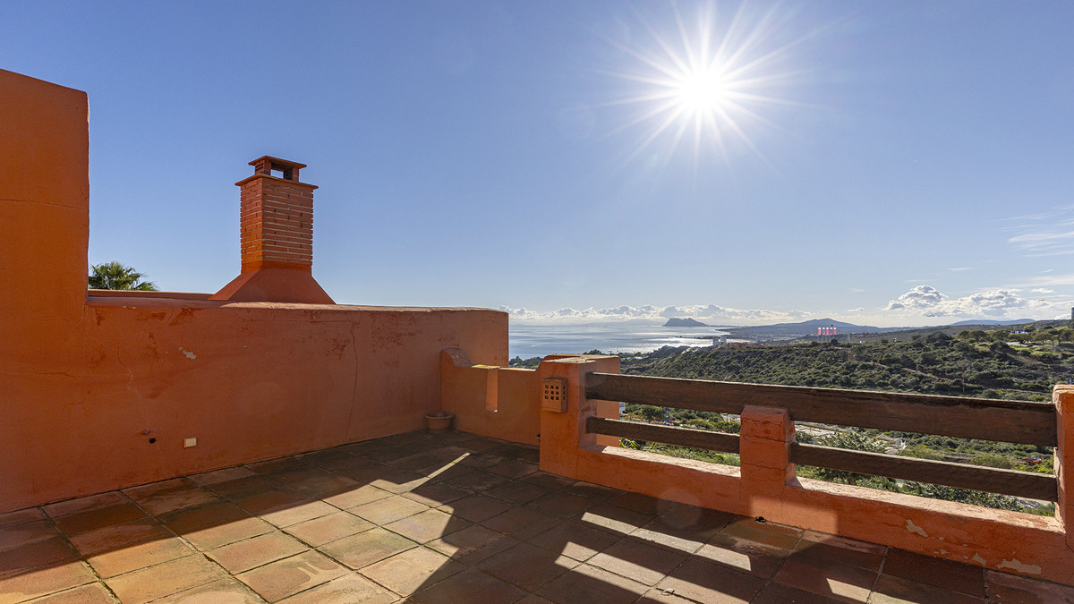 2 Bed Townhouse for sale in Manilva Costa Del Sol, Málaga, Spain