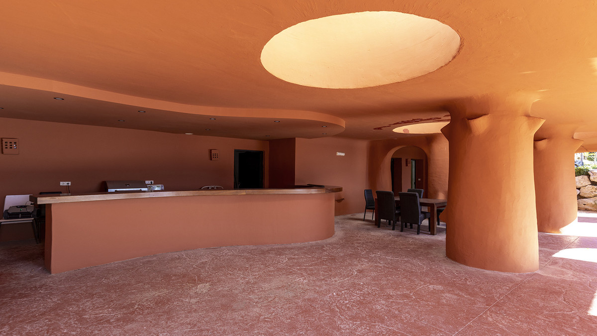 2 Bed Townhouse for sale in Manilva Costa Del Sol, Málaga, Spain