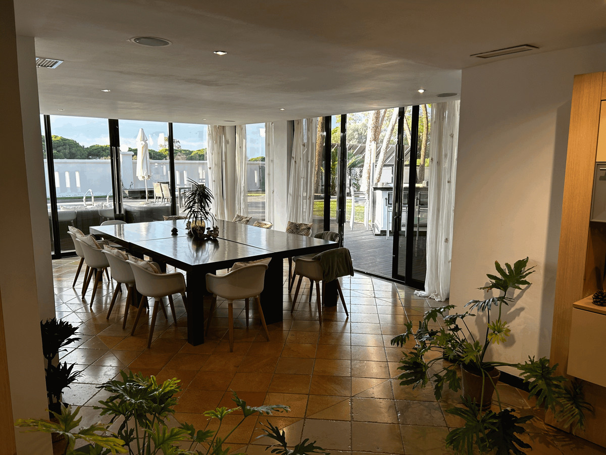 8 Bed Townhouse for sale in Artola Costa Del Sol, Málaga, Spain