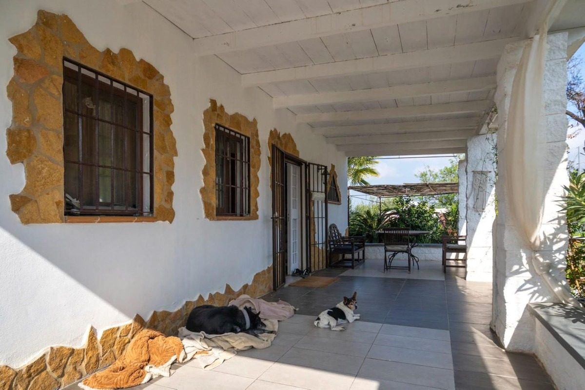3 Bed Townhouse for sale in Coín Costa Del Sol, Málaga, Spain