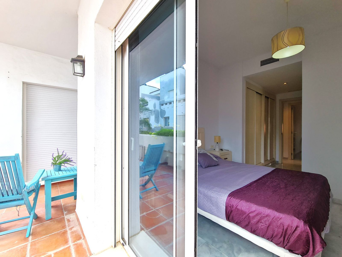3 Bed Apartment for sale in Estepona Costa Del Sol, Málaga, Spain