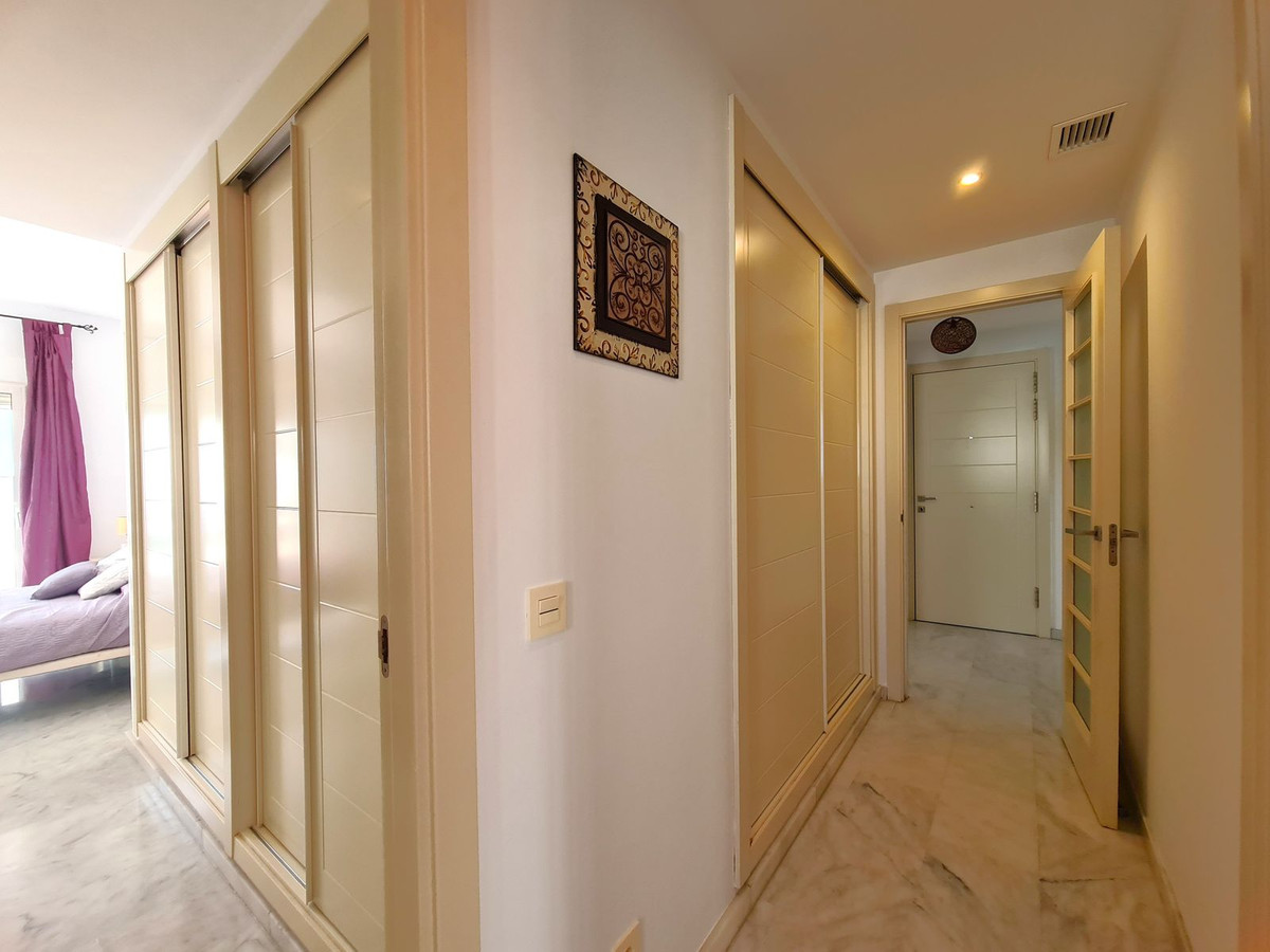 3 Bed Apartment for sale in Estepona Costa Del Sol, Málaga, Spain