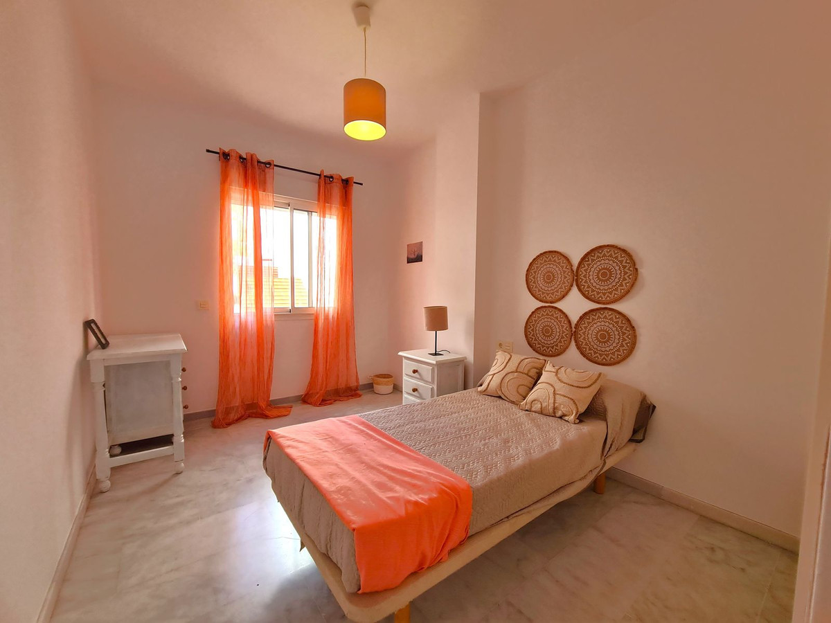 3 Bed Apartment for sale in Estepona Costa Del Sol, Málaga, Spain