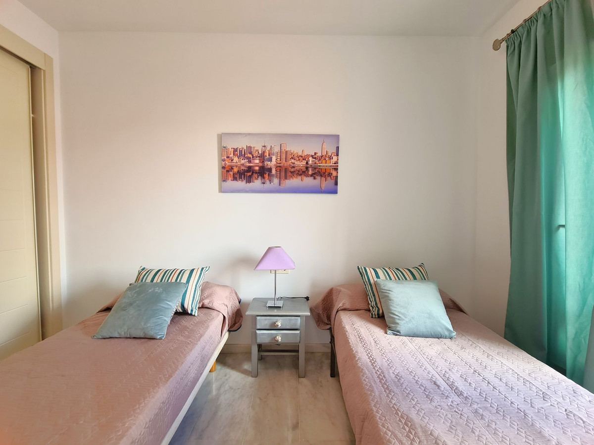 3 Bed Apartment for sale in Estepona Costa Del Sol, Málaga, Spain