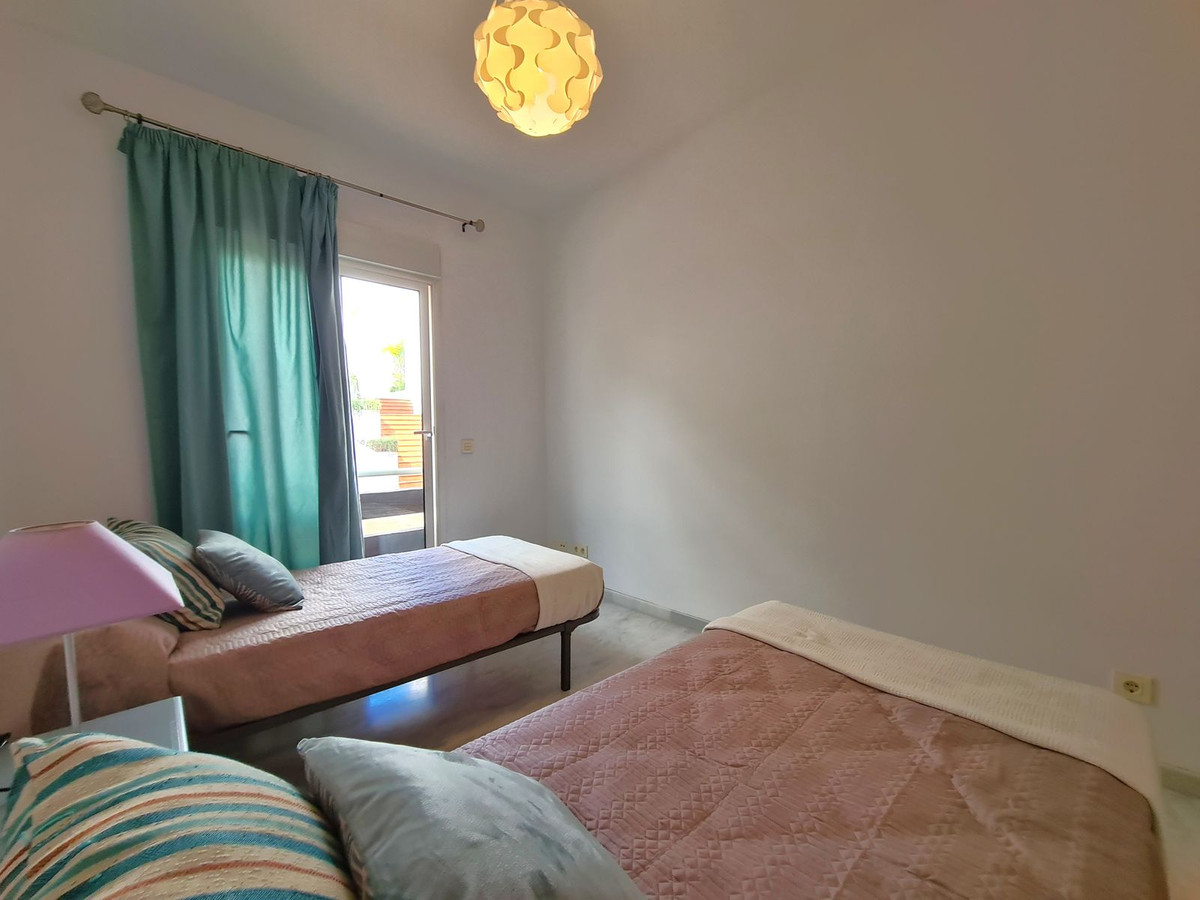 3 Bed Apartment for sale in Estepona Costa Del Sol, Málaga, Spain