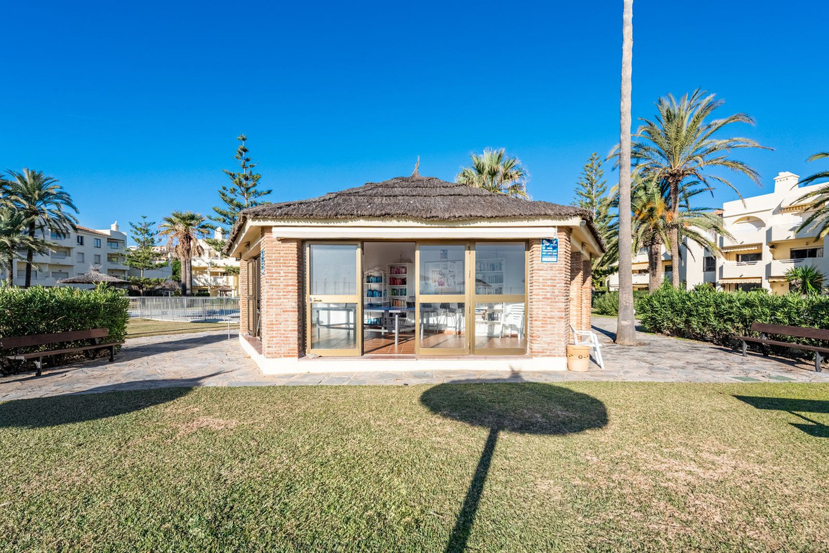 2 Bed Apartment for sale in La Cala De Mijas Costa Del Sol, Málaga, Spain
