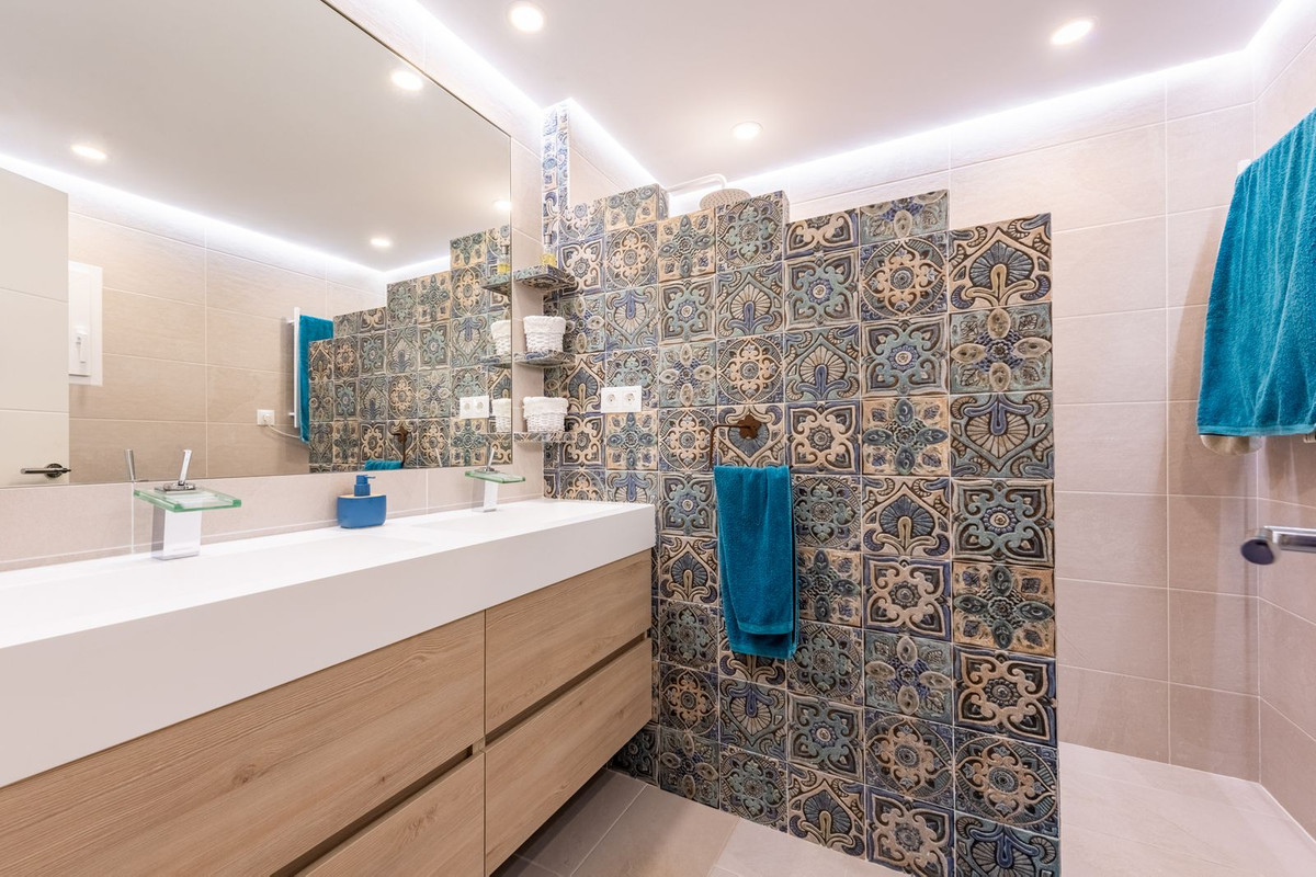 2 Bed Apartment for sale in La Cala De Mijas Costa Del Sol, Málaga, Spain