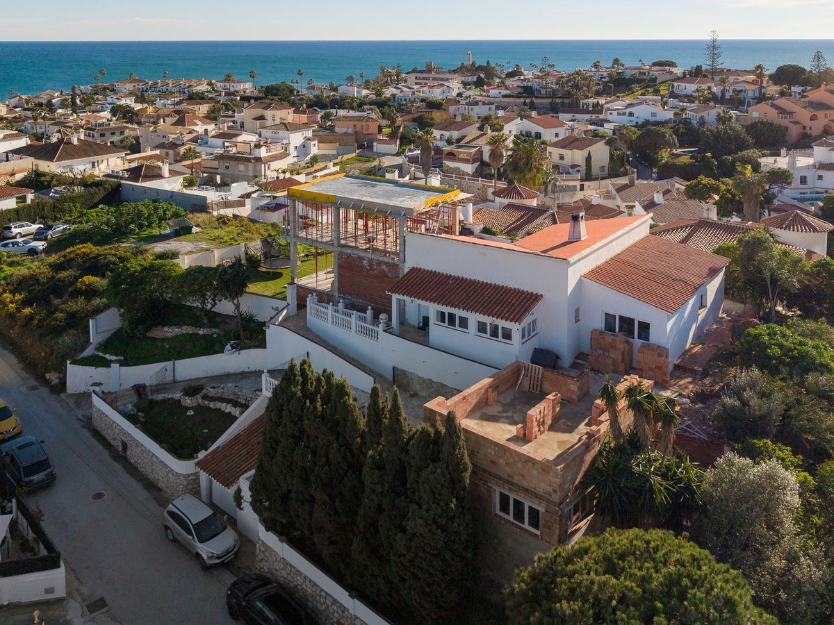 4 Bed Townhouse for sale in El Faro Costa Del Sol, Málaga, Spain
