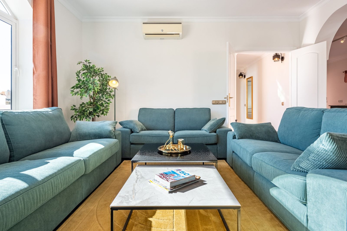 4 Bed Townhouse for sale in Torreblanca Costa Del Sol, Málaga, Spain