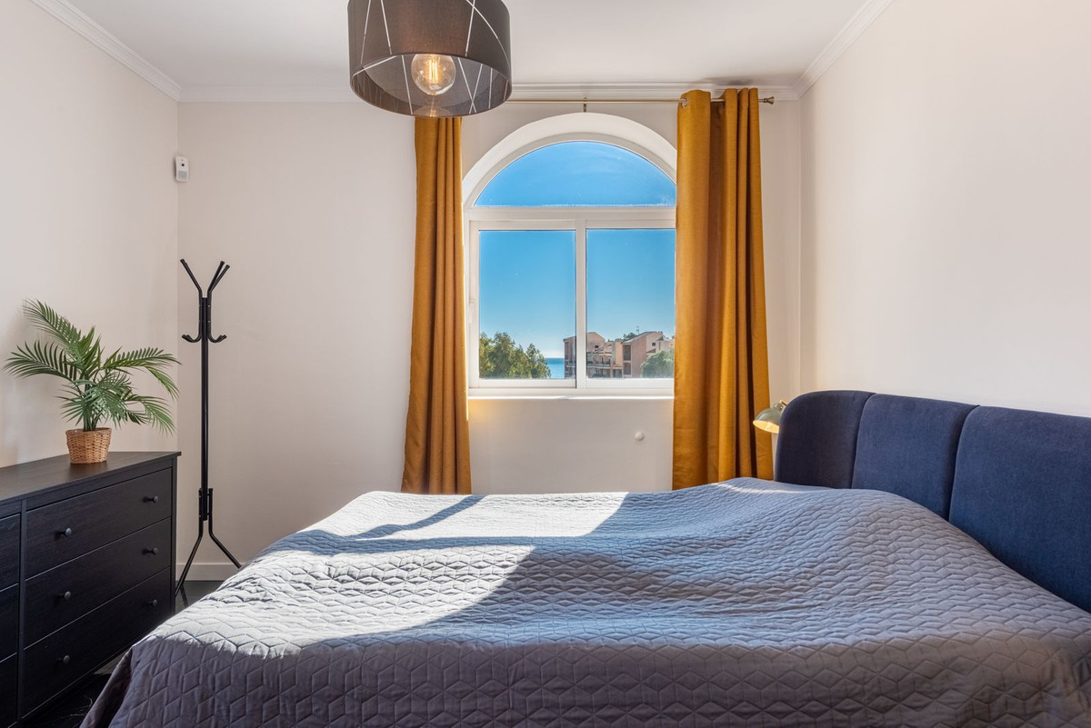 4 Bed Townhouse for sale in Torreblanca Costa Del Sol, Málaga, Spain