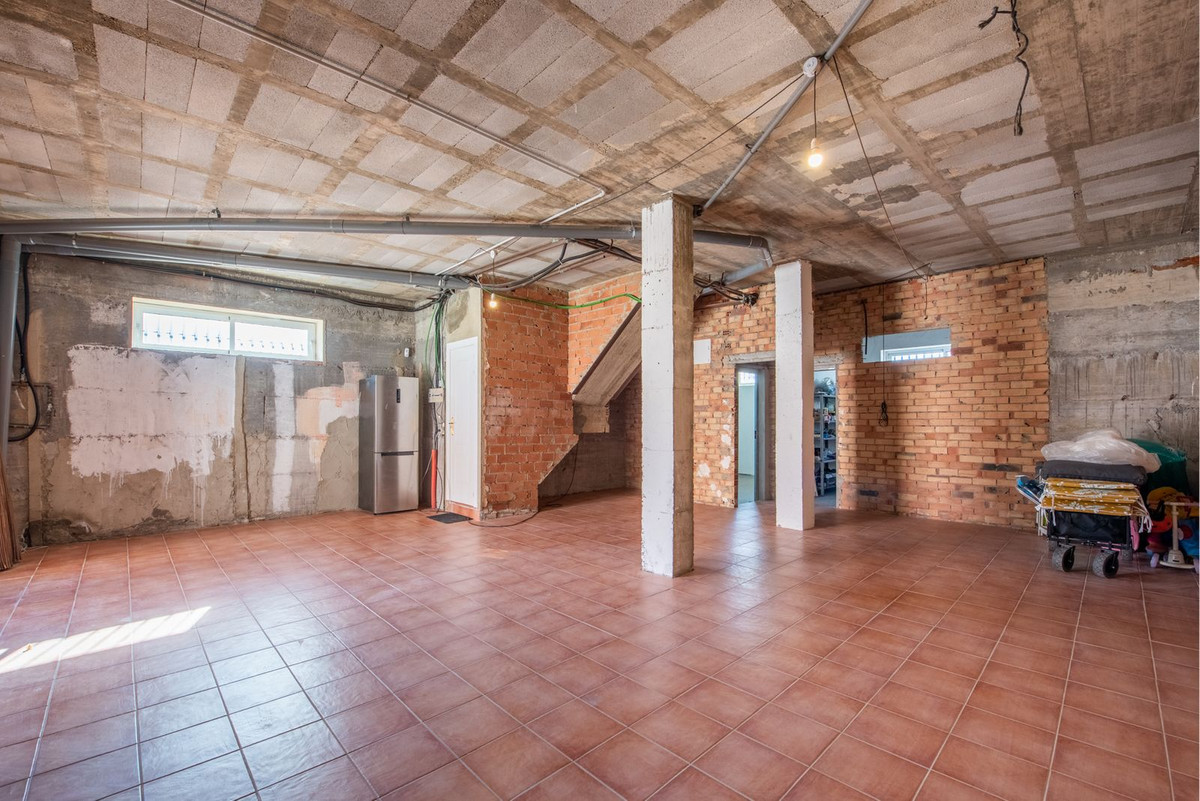 4 Bed Townhouse for sale in Torreblanca Costa Del Sol, Málaga, Spain
