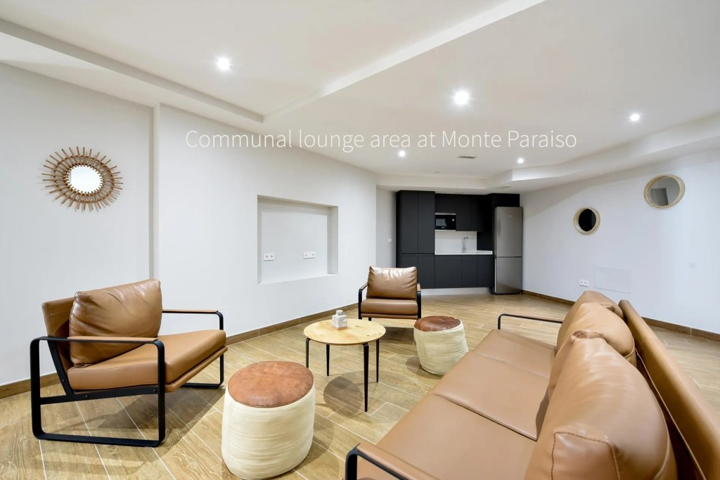 3 Bed Apartment for sale in Fuengirola Costa Del Sol, Málaga, Spain