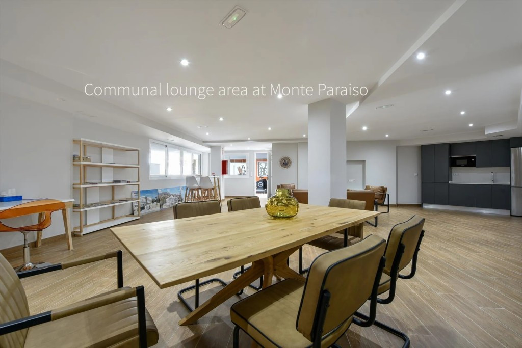 3 Bed Apartment for sale in Fuengirola Costa Del Sol, Málaga, Spain