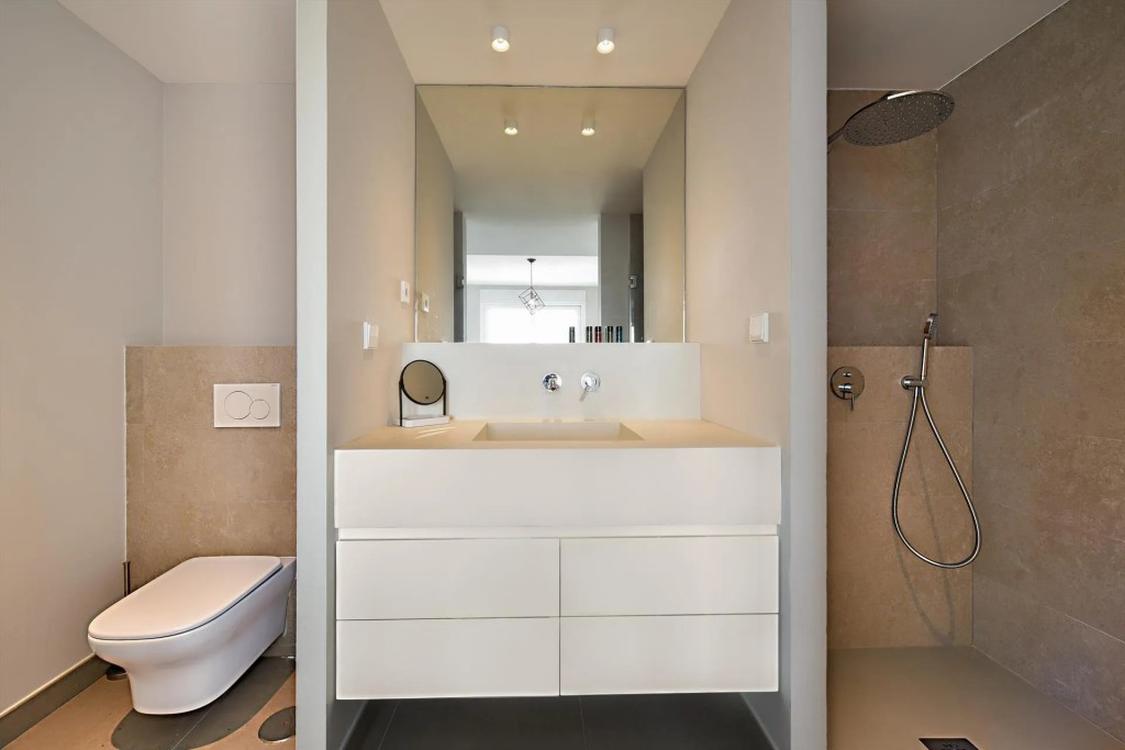 3 Bed Apartment for sale in Fuengirola Costa Del Sol, Málaga, Spain