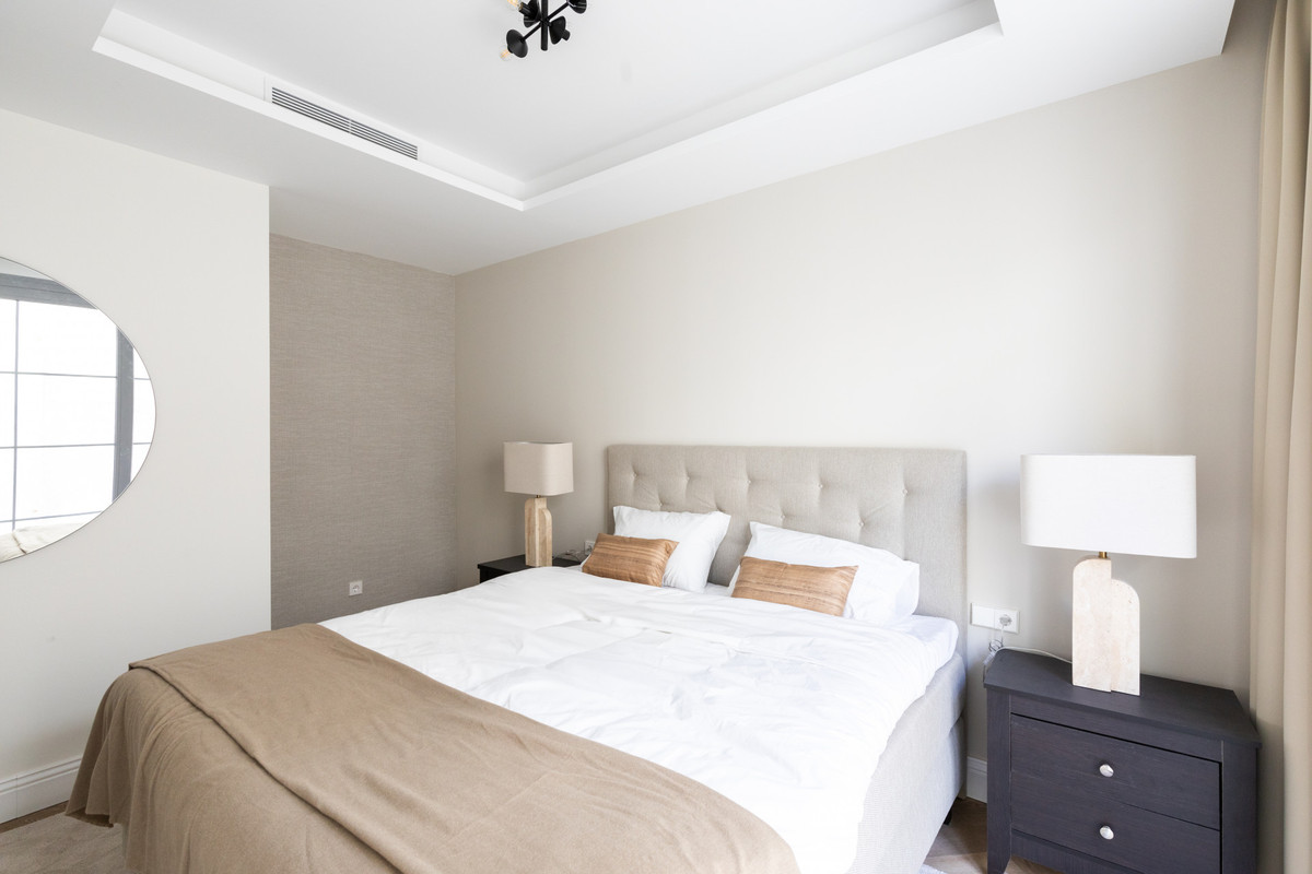 Se vende Villa - Chalet de 4 dormitorios en Costa Del Sol, Málaga, España