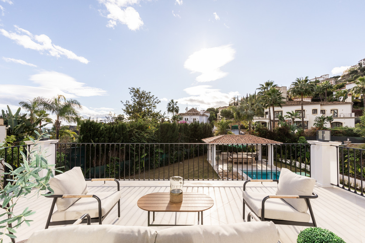 Se vende Villa - Chalet de 4 dormitorios en Costa Del Sol, Málaga, España