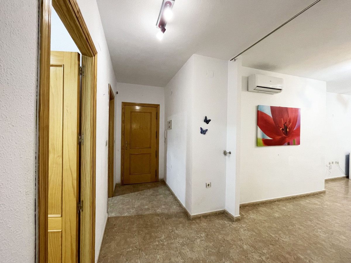 Se vende Apartamento Planta Media de 3 dormitorios en Costa Blanca, Alicante, España