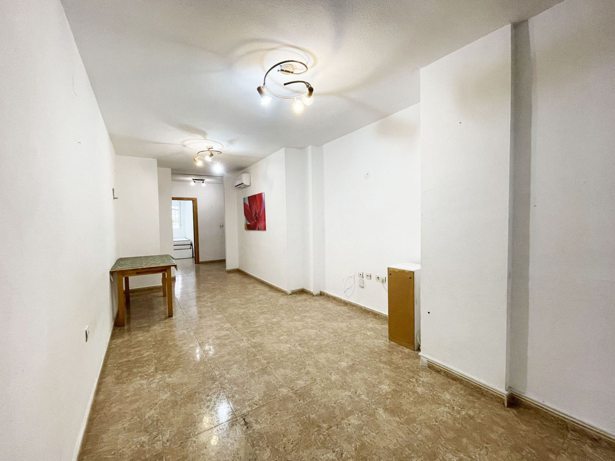 Se vende Apartamento Planta Media de 3 dormitorios en Costa Blanca, Alicante, España