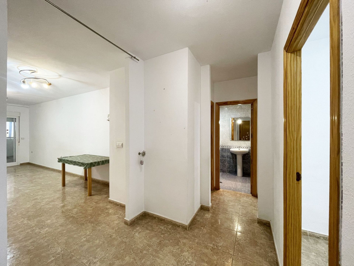 Se vende Apartamento Planta Media de 3 dormitorios en Costa Blanca, Alicante, España