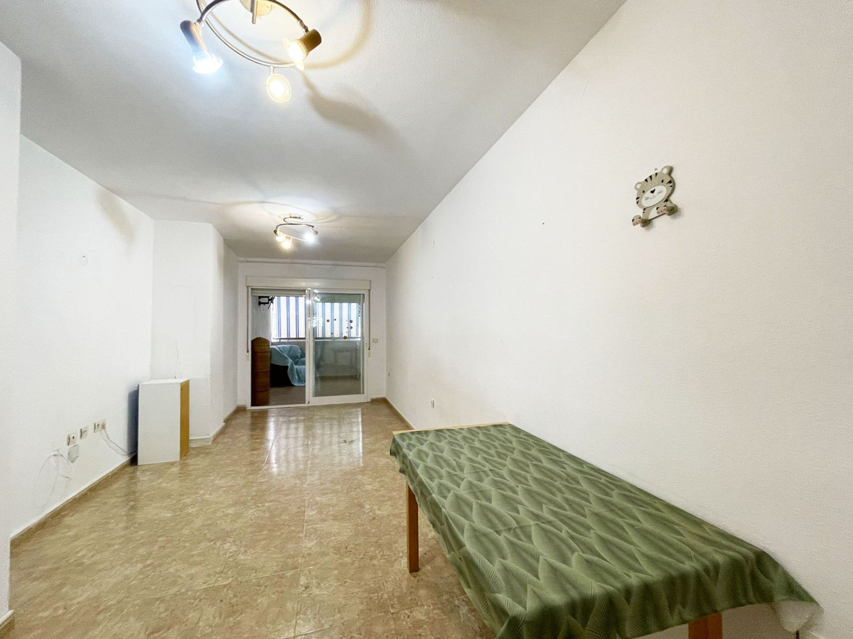 Se vende Apartamento Planta Media de 3 dormitorios en Costa Blanca, Alicante, España