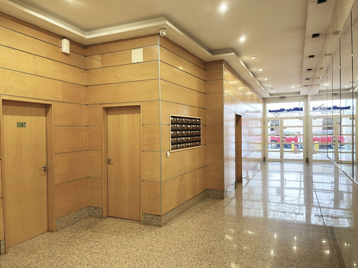 Se vende Apartamento Planta Media de 3 dormitorios en Costa Blanca, Alicante, España