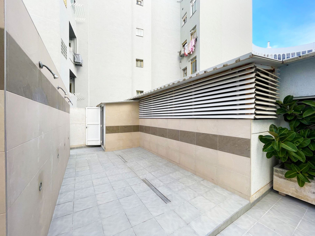 Se vende Apartamento Planta Media de 3 dormitorios en Costa Blanca, Alicante, España