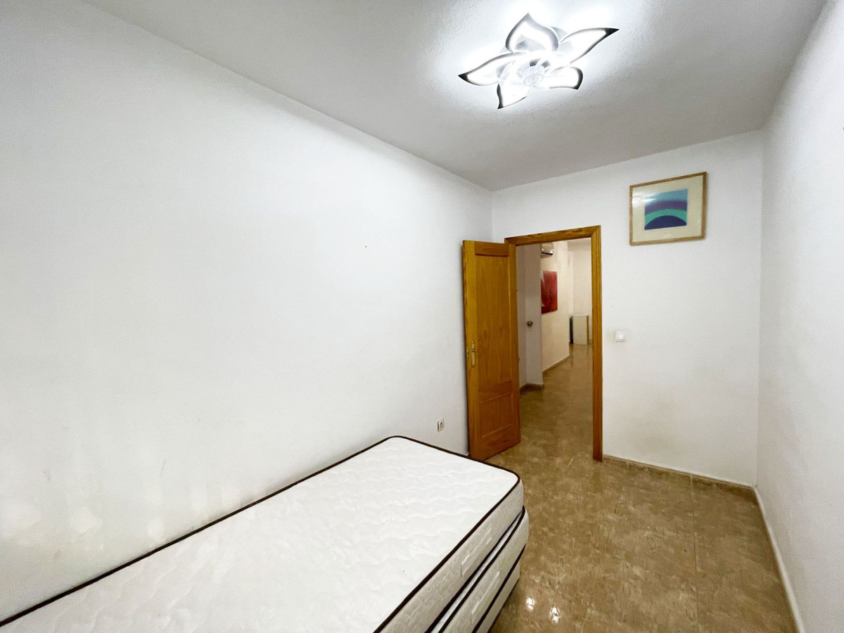 Se vende Apartamento Planta Media de 3 dormitorios en Costa Blanca, Alicante, España