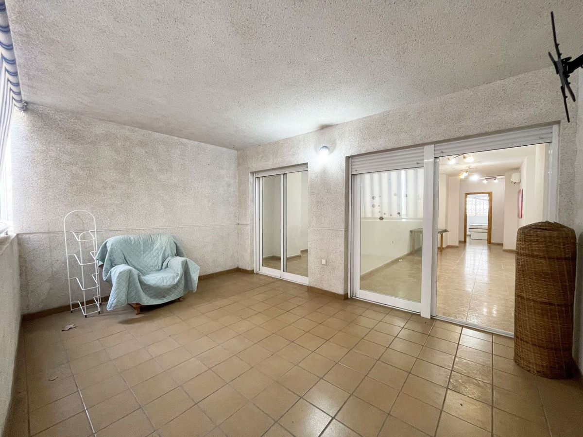 Se vende Apartamento Planta Media de 3 dormitorios en Costa Blanca, Alicante, España