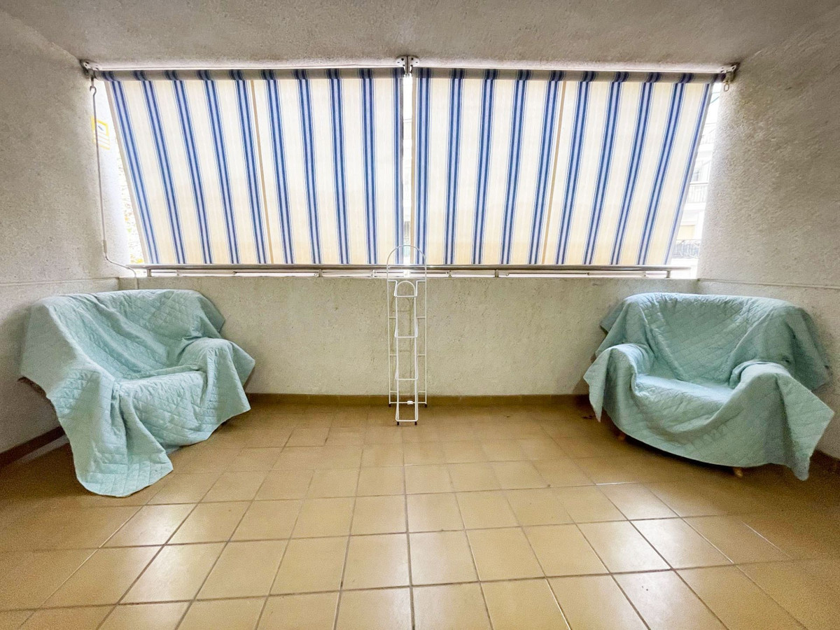 Se vende Apartamento Planta Media de 3 dormitorios en Costa Blanca, Alicante, España