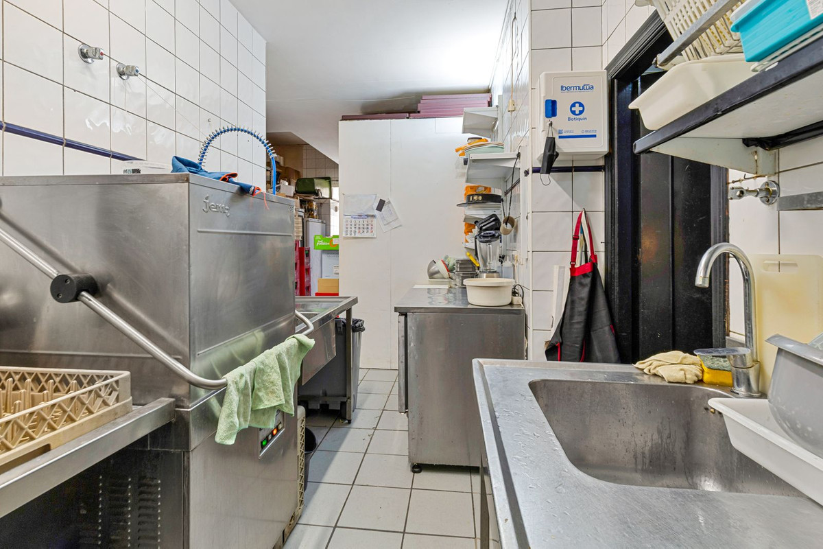Se vende Restaurante  en Costa Del Sol, Málaga, España