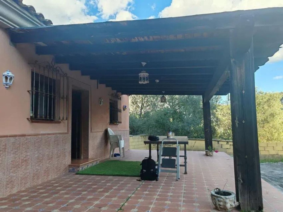 2 Bed Townhouse for sale in Monda Costa Del Sol, Málaga, Spain