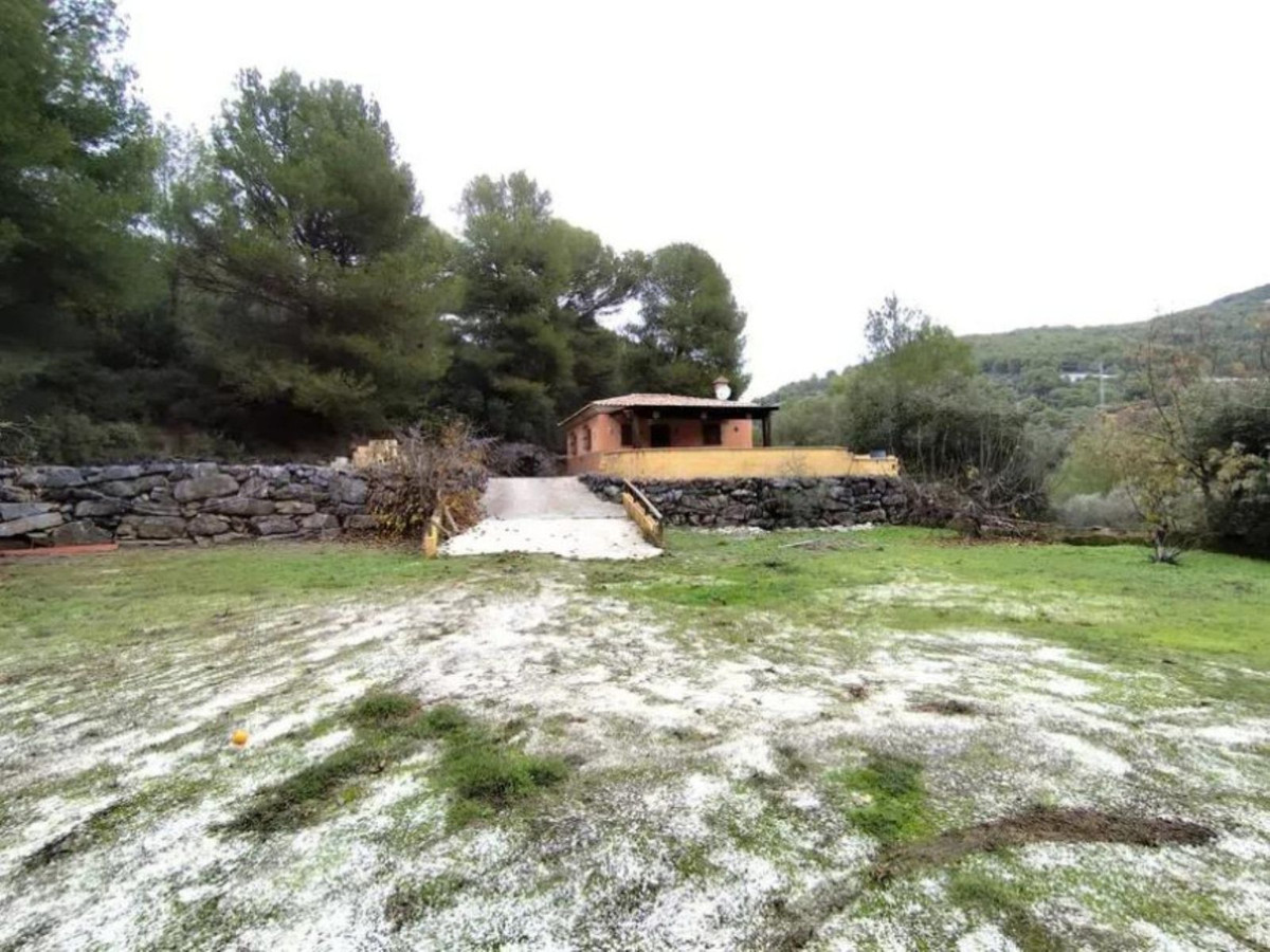 2 Bed Townhouse for sale in Monda Costa Del Sol, Málaga, Spain
