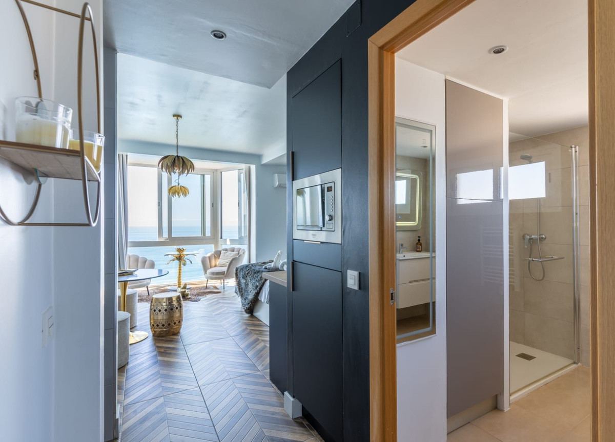 Se vende Estudio Planta Media de 1 dormitorios en Costa Del Sol, Málaga, España