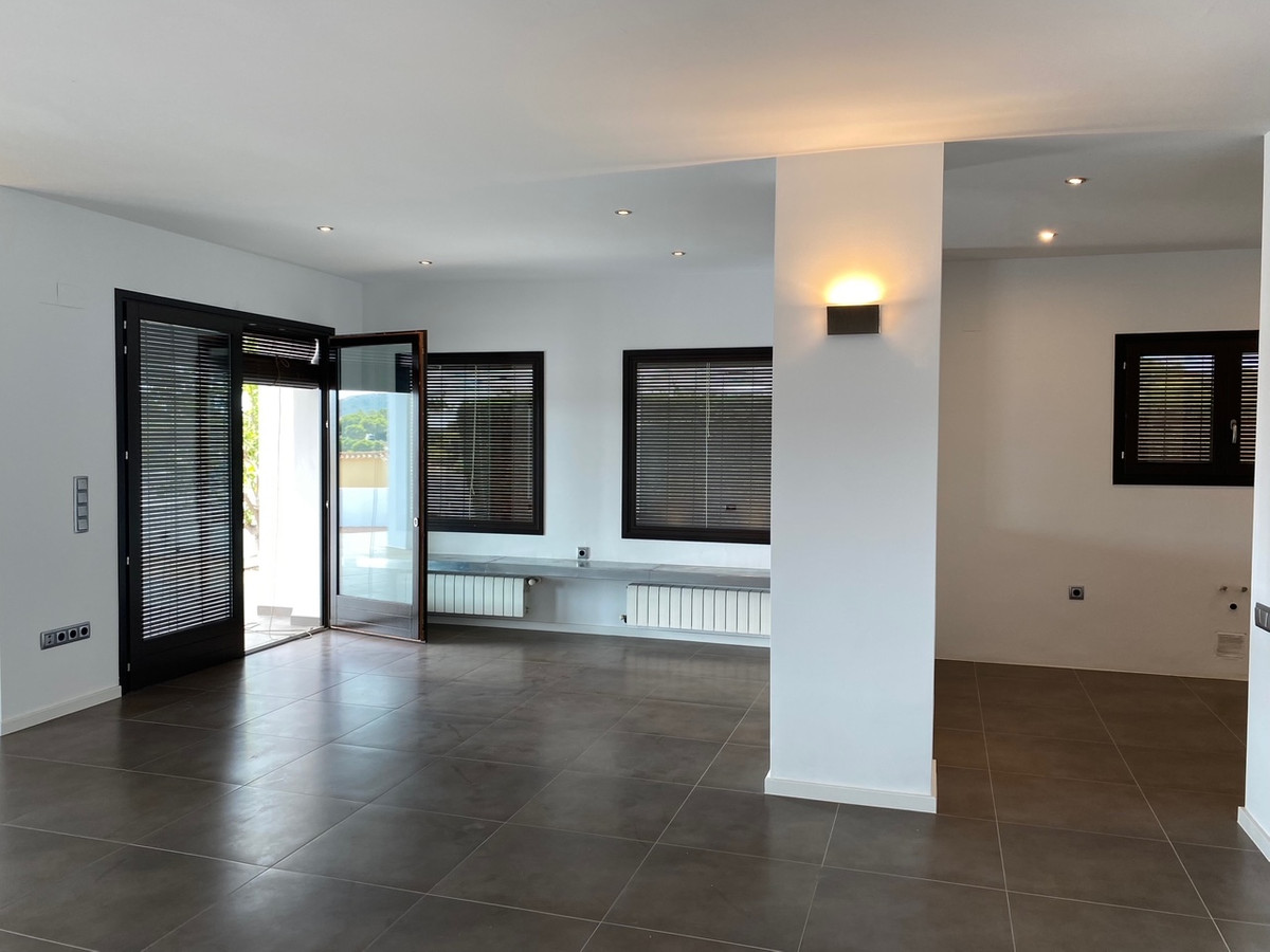 4 Bed Townhouse for sale in Moraira Costa Blanca, Alicante, Spain