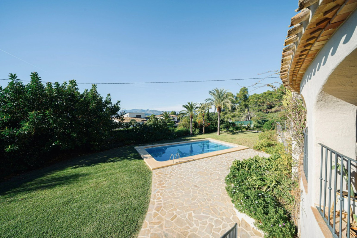 5 Bed Townhouse for sale in Javea Costa Blanca, Alicante, Spain