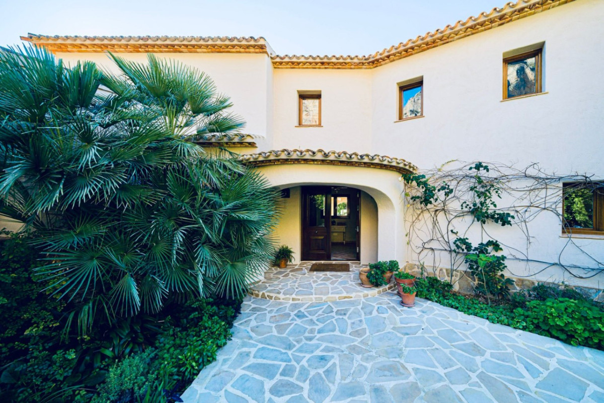 5 Bed Townhouse for sale in Javea Costa Blanca, Alicante, Spain