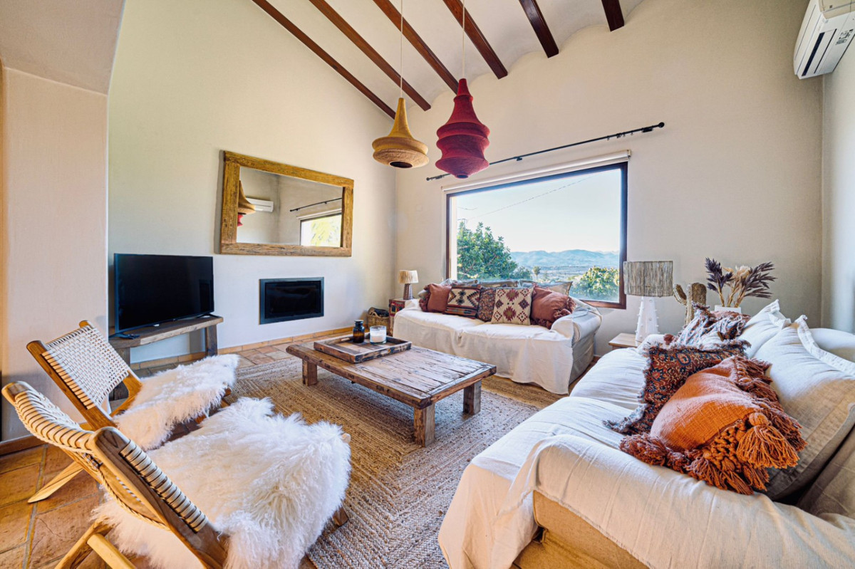 5 Bed Townhouse for sale in Javea Costa Blanca, Alicante, Spain