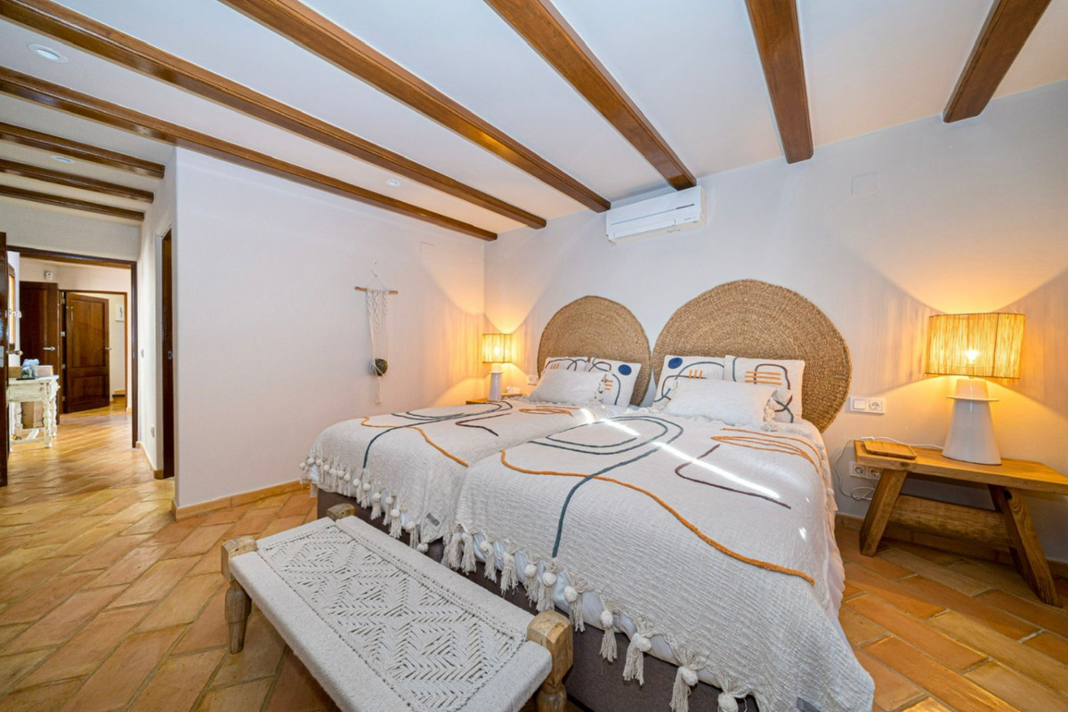 5 Bed Townhouse for sale in Javea Costa Blanca, Alicante, Spain
