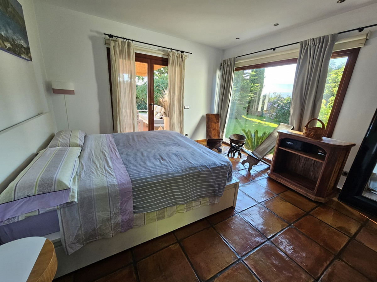 5 Bed Townhouse for sale in Ondara Costa Blanca, Alicante, Spain