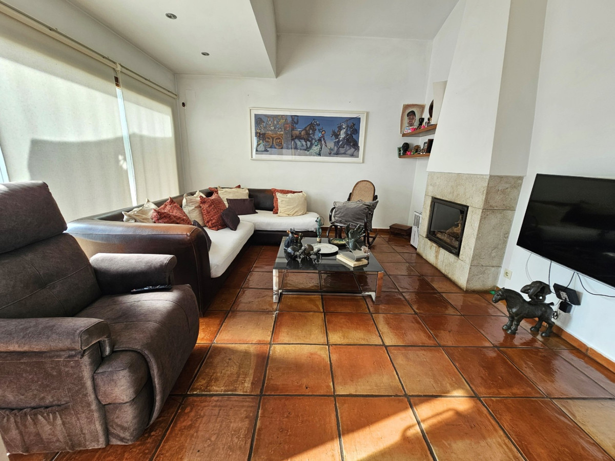 5 Bed Townhouse for sale in Ondara Costa Blanca, Alicante, Spain