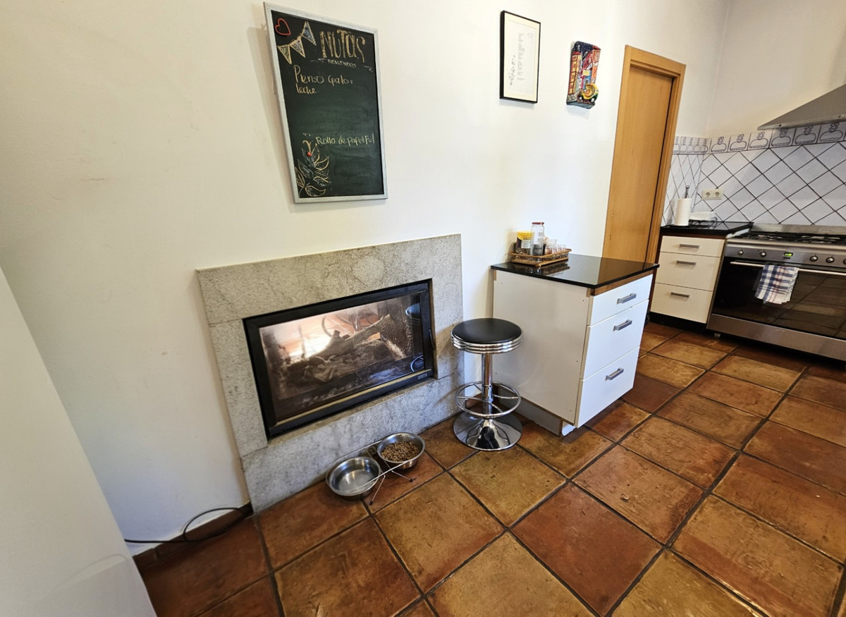 5 Bed Townhouse for sale in Ondara Costa Blanca, Alicante, Spain