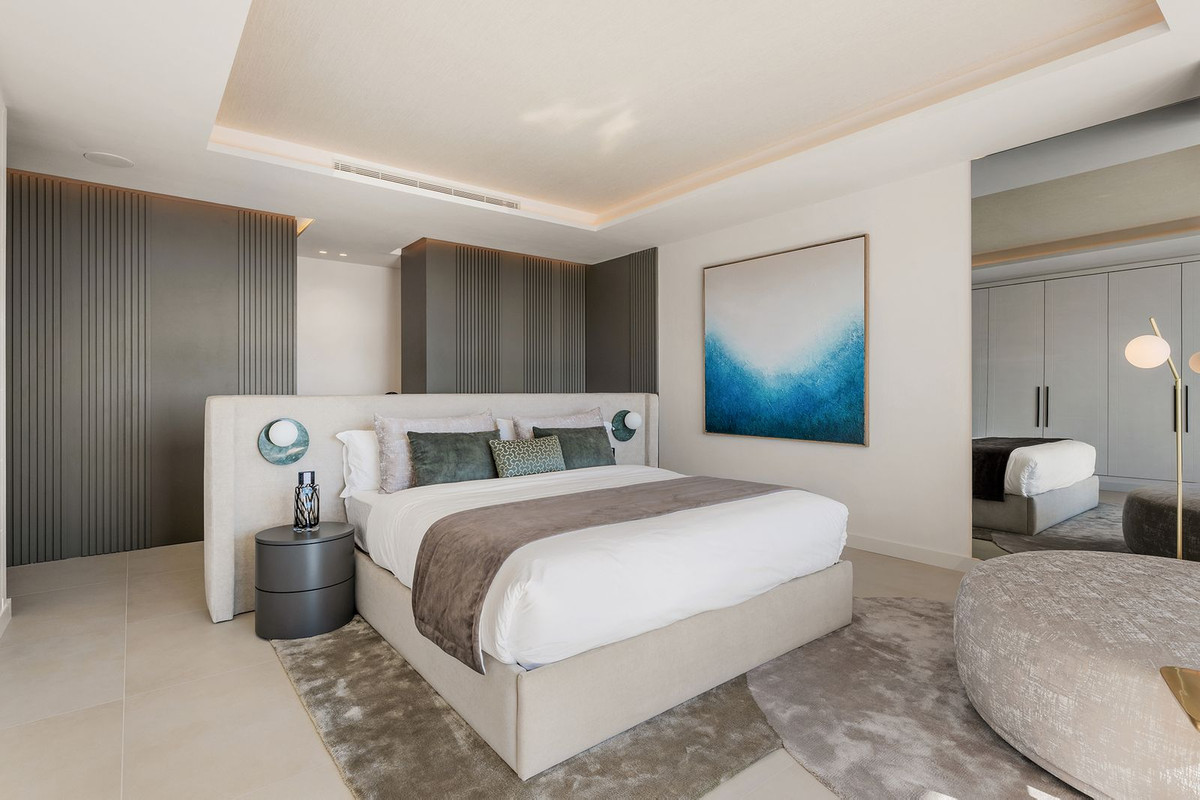 Se vende Villa - Chalet de 5 dormitorios en Costa Del Sol, Málaga, España